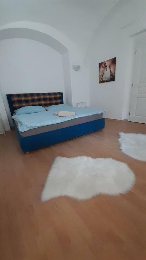 Big Modern Doubleroom Near Cathedral Kosice Exterior photo